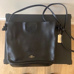 Genuine leather Coach shoulder bag